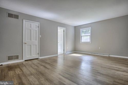838 Kiehl Dr, Lemoyne PA  17043-1205 exterior