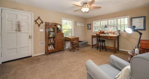 104 Ocean Ave, Grass Valley, CA 95945-7528