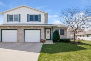 202 Ashberry Ln, Stoughton, WI 53589-5229
