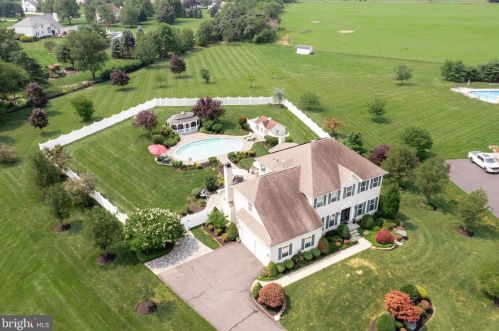 16 Livingston Ln, Lumberton Township NJ  08048-6210 exterior