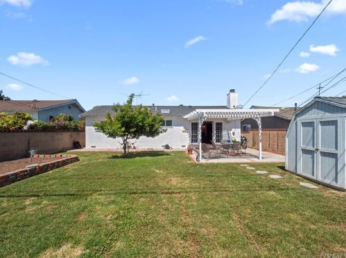 25206 Doria Ave, Lomita CA  90717-1720 exterior