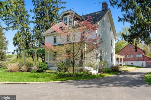 620 Concord Rd, Glen Mills, PA 19342-1345