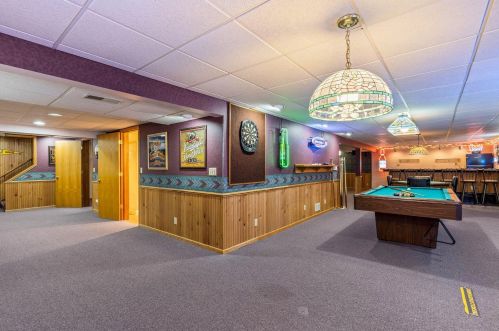 12890 Scarborough Ct, Waukesha WI  53151-6128 exterior