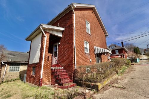 1506 Freemont St, Mckeesport PA  15132-5329 exterior