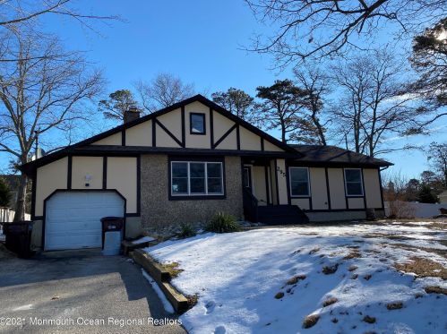 295 Western Blvd, Berkeley Township, NJ 08721-2813