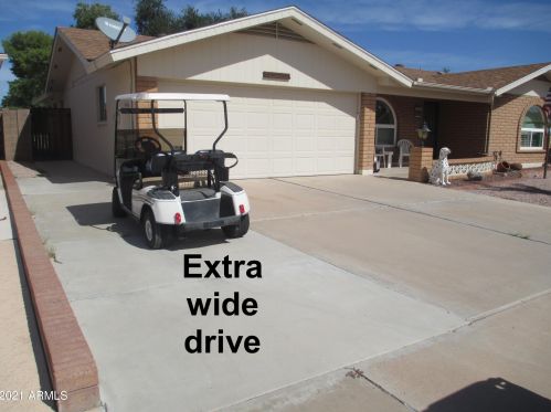 8234 Kilarea Ave, Mesa, AZ 85209-5120