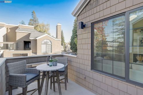 184 Copper Ridge Rd, San Ramon CA  94582-4575 exterior