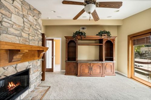 818 South St, Anaheim CA  92805-4415 exterior