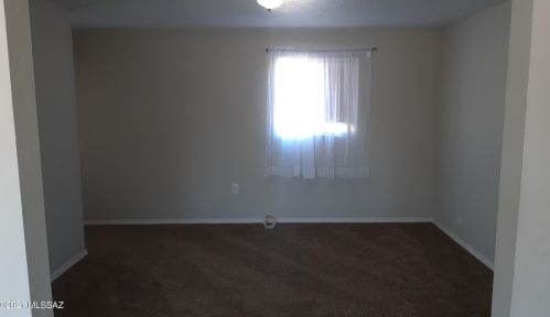 6201 29th St, Tucson AZ  85711-6815 exterior