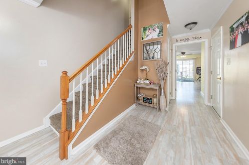 126 Acorn Dr, Mount Royal, NJ 08061-1099