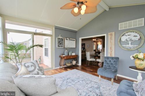 52 Spring Creek Dr, Blackbird DE  19734-9054 exterior