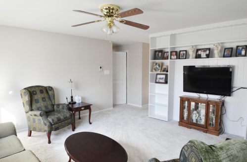 425 Geron Dr, Springfield OH 45505-2803 exterior