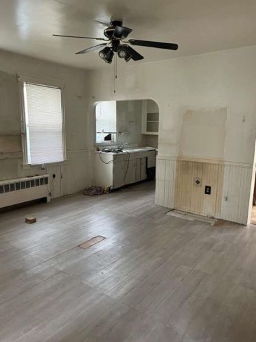 19 Pumgansett St, Providence RI  02908-2513 exterior