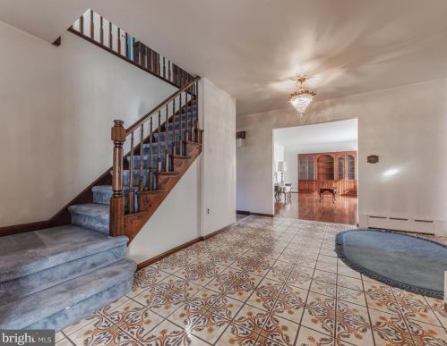 520 Lakeview Dr, Auburn NJ  08085-1248 exterior