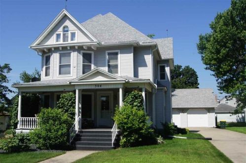 304 Allamakee St, Ludlow, IA 52172-1348