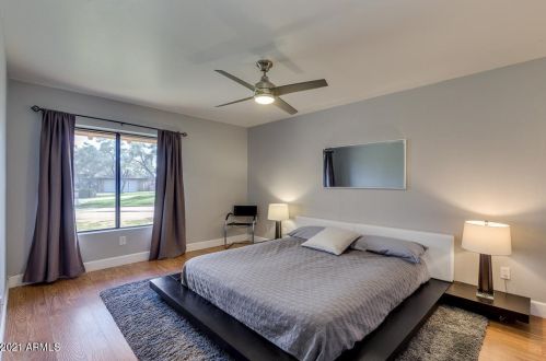 7204 Paradise Dr, Scottsdale AZ 85260-5436 exterior