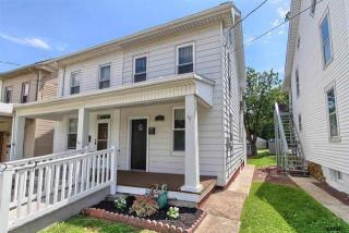 78 Frederick St, Yoe, PA 17313-2306