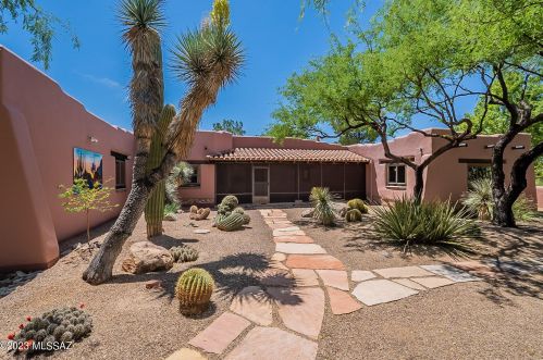 5190 Golder Ranch Dr, Tucson, AZ 85739-4268