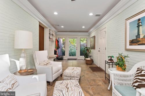 300 28th St, Camp Hill PA  17011-2801 exterior