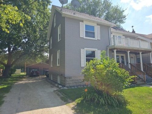 130 Arndt St, Fond Du Lac, WI 54935-2241