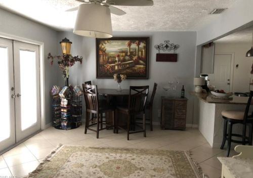 27208 Rio Vista Cir, Bonita Springs FL  34135-4729 exterior