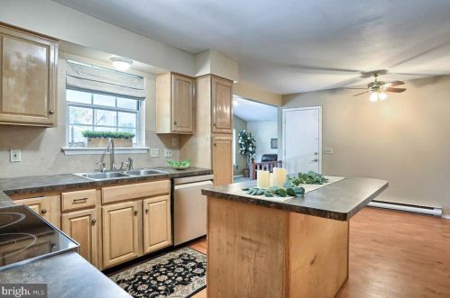 564 Blanchester Rd, Harrisburg PA 17112-2264 exterior