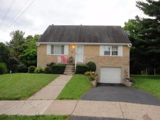 351 Marbill Ln, Cincinnati, OH 45238-5612