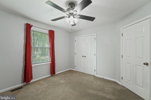 1351 Westminster Dr, Downingtown PA  19335-3655 exterior