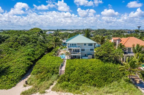 4525 Coquina Rd, Boynton Beach, FL 33435-7359