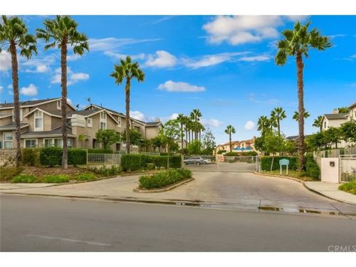 23322 Colony Park Dr, Long Beach, CA 90745-5577