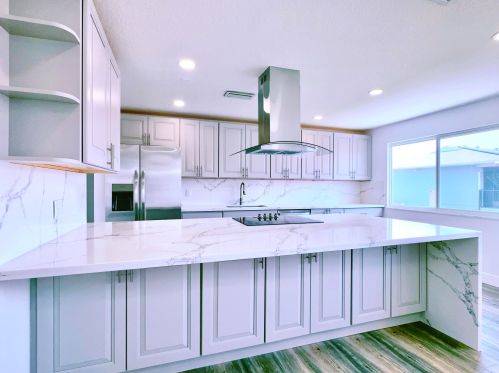 7904 40th St, Hollywood FL  33024-8315 exterior