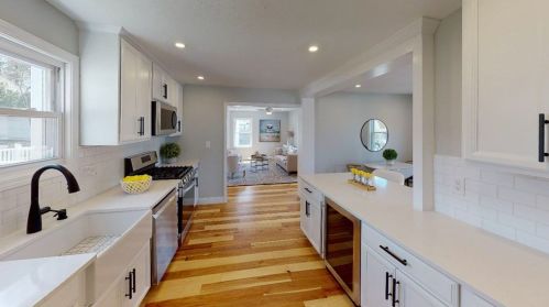 3 Broad St, Billerica MA  01821-6341 exterior