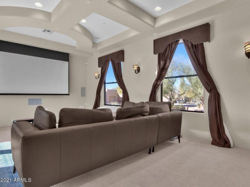 9390 Monument Dr, Scottsdale AZ 85262-4744 exterior