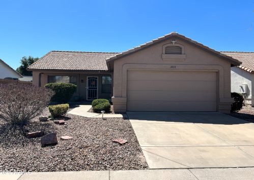 3803 Charlotte Dr, Glendale, AZ 85310-3336