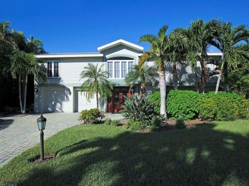 1747 Jewel Box Dr, Sanibel, FL 33957-3416