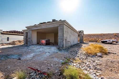 846 Onate Ct, Bullhead City, AZ 86429-5901