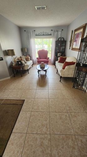 1320 Banbridge Dr, Kissimmee, FL 34758-2731