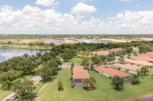 7918 Guadiana Way, Ave Maria FL  34142-9596 exterior