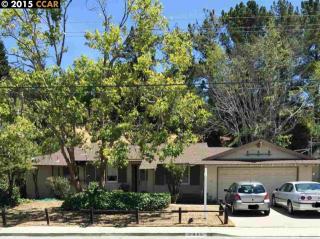 2915 Ramona St, Pinole, CA 94564-1560