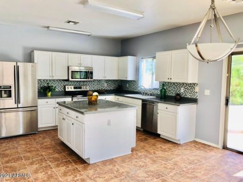 17217 Caribbean Ln, Sun City AZ  85388-7741 exterior