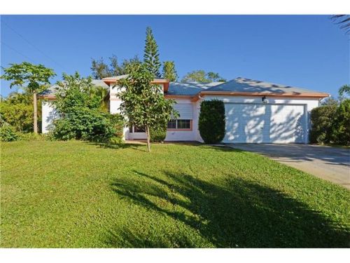 420 Betty Ave, Sebastian, FL 32958-4316