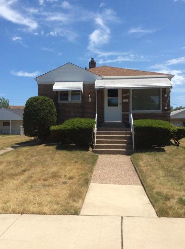 3929 Johnson Ave, Hammond, IN 46327-1139