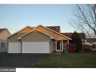 1816 Lillian Dr, Hudson, WI 54016-8092