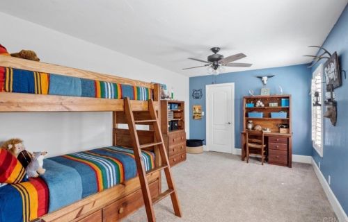 957 Montview Dr, Escondido CA  92025-5927 exterior