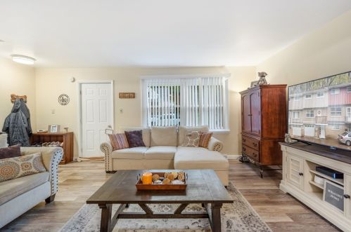 955 Hazel Ave, Ambridge PA  15003-1720 exterior