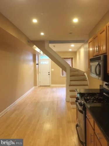 402 Franklin St, Washington DC  20017-1343 exterior