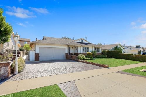 1056 Calmgrove Ave, Covina, CA 91724-2140