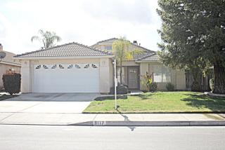 9117 Chattaroy St, Bakersfield, CA 93312-4490