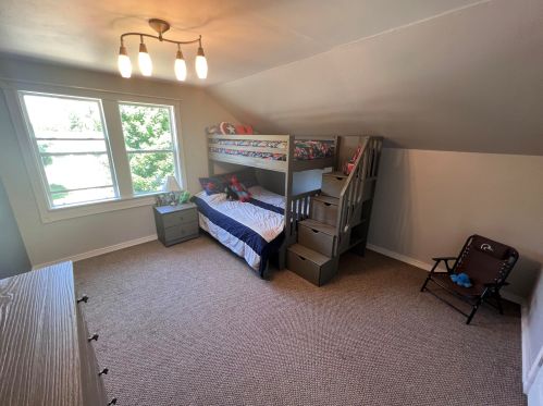 1011 Flambeau St, Manitowoc WI 54220-6546 exterior