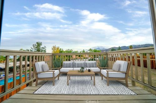 15018 Vista Vw, Lake Elsinore CA  92530-7212 exterior